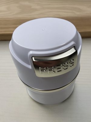Storage box